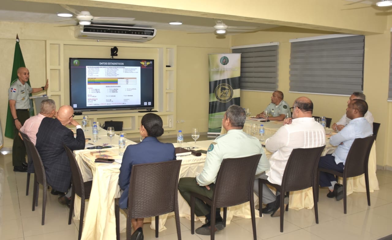 El Servicio Nacional de Protección Ambiental realizo en sus instalaciones la Mesa de trabajo Interinstitucional para la Defensa del Medio Ambiente y sus Recursos Naturales.