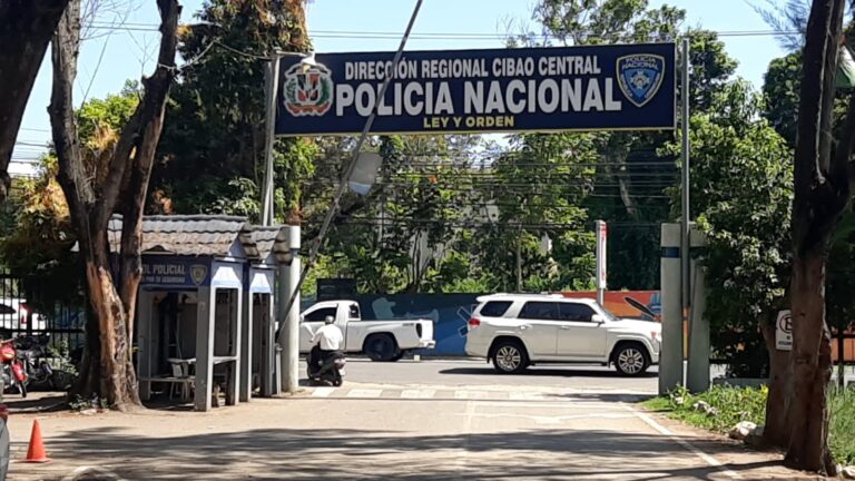 PN apresa hombre en fragrante delito tras asaltar ciudadano en  Santiago