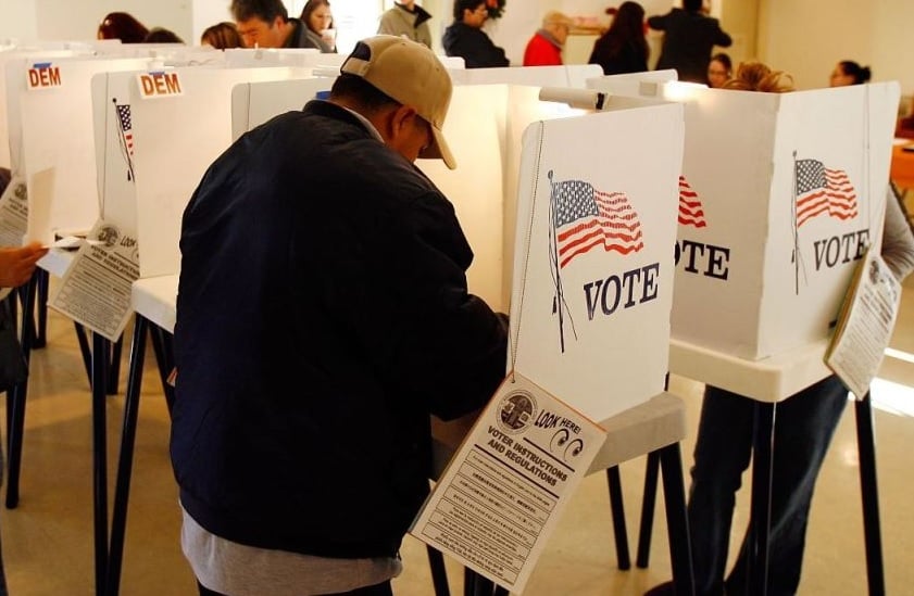 Más de 300 mil dominicanos NYC aptos para votar en elecciones 4 noviembre