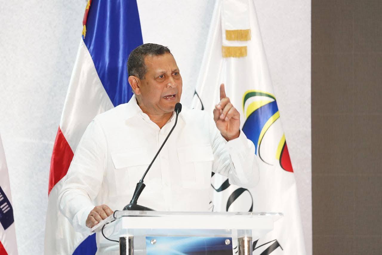 Concluye con éxito Asamblea de Fedomu y LMD; Nelson Núñez motiva alcaldes a fortalecer sus ejecutorias.