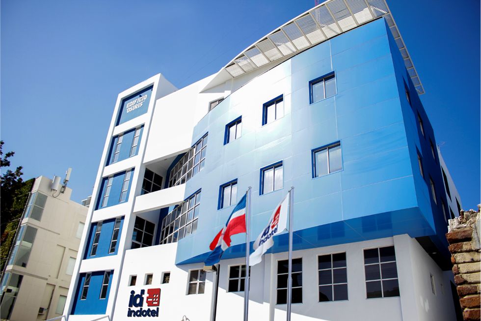 Fachada de INDOTEL (1)