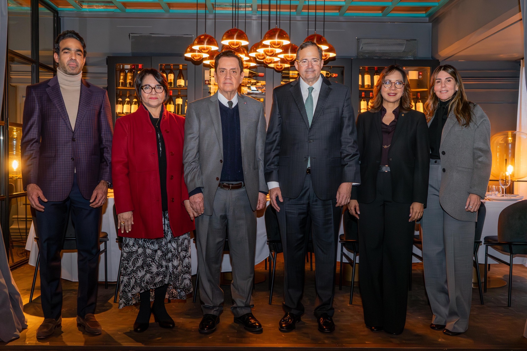 BHD&nbsp;y&nbsp;la&nbsp;Embajada Dominicana en España dialogan&nbsp;sobre proyectos&nbsp;sociales y&nbsp;económicos