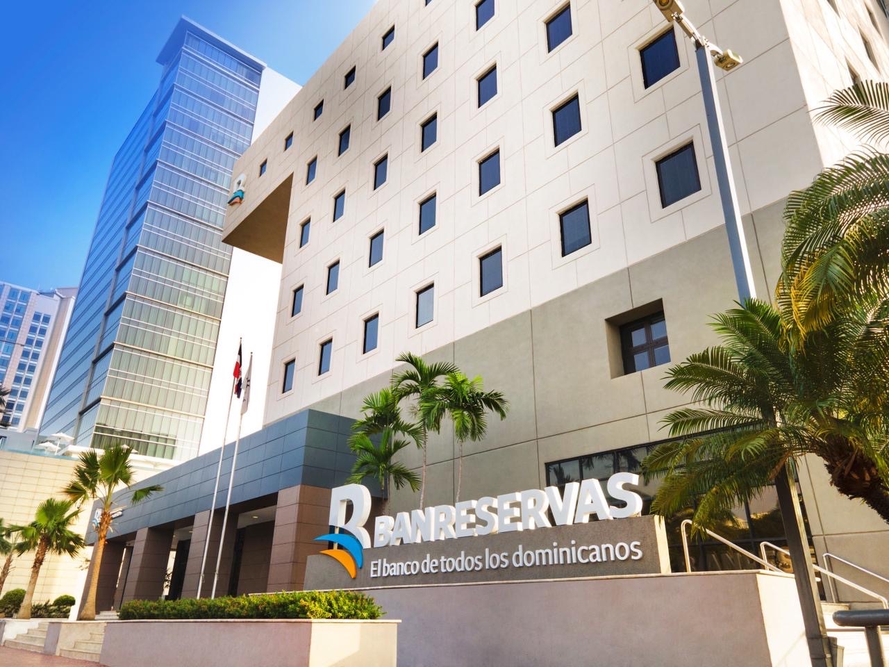 Banreservas es premiado por Global Finance como Mejor Banco dominicano; recibe otros tres reconocimientos