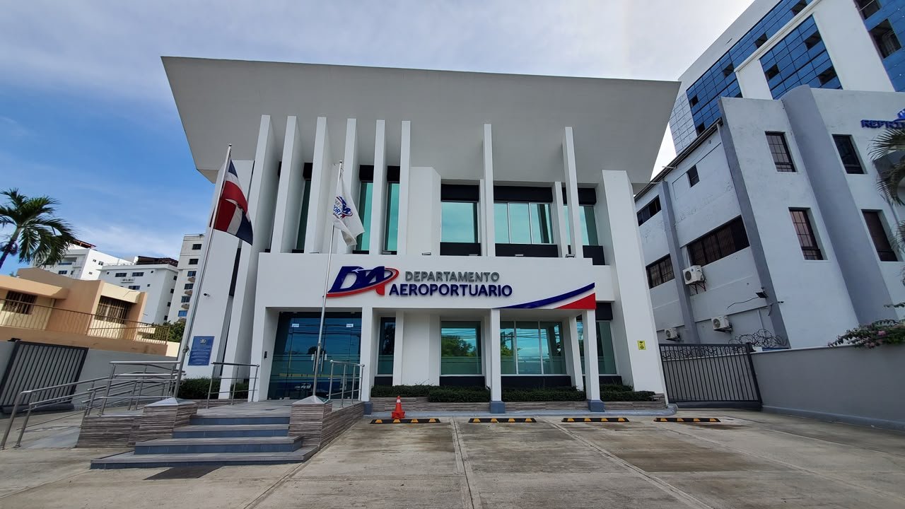 Departamento Aeroportuario obtiene certificación Compliance; completa fortalecimiento en materia de transparencia