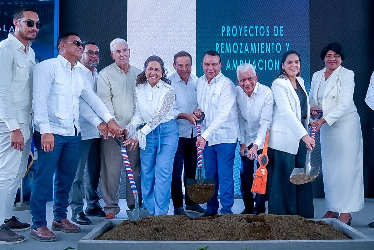 Senador Ricardo de los Santos destaca obras construidas por este gobierno en Sánchez Ramírez