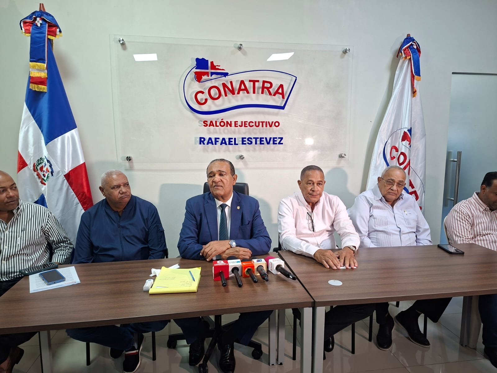 Antonio Marte y Conatra felicitan y saludan designación del nuevo director del Intrant; auguran nuevos tiempos para el transporte.