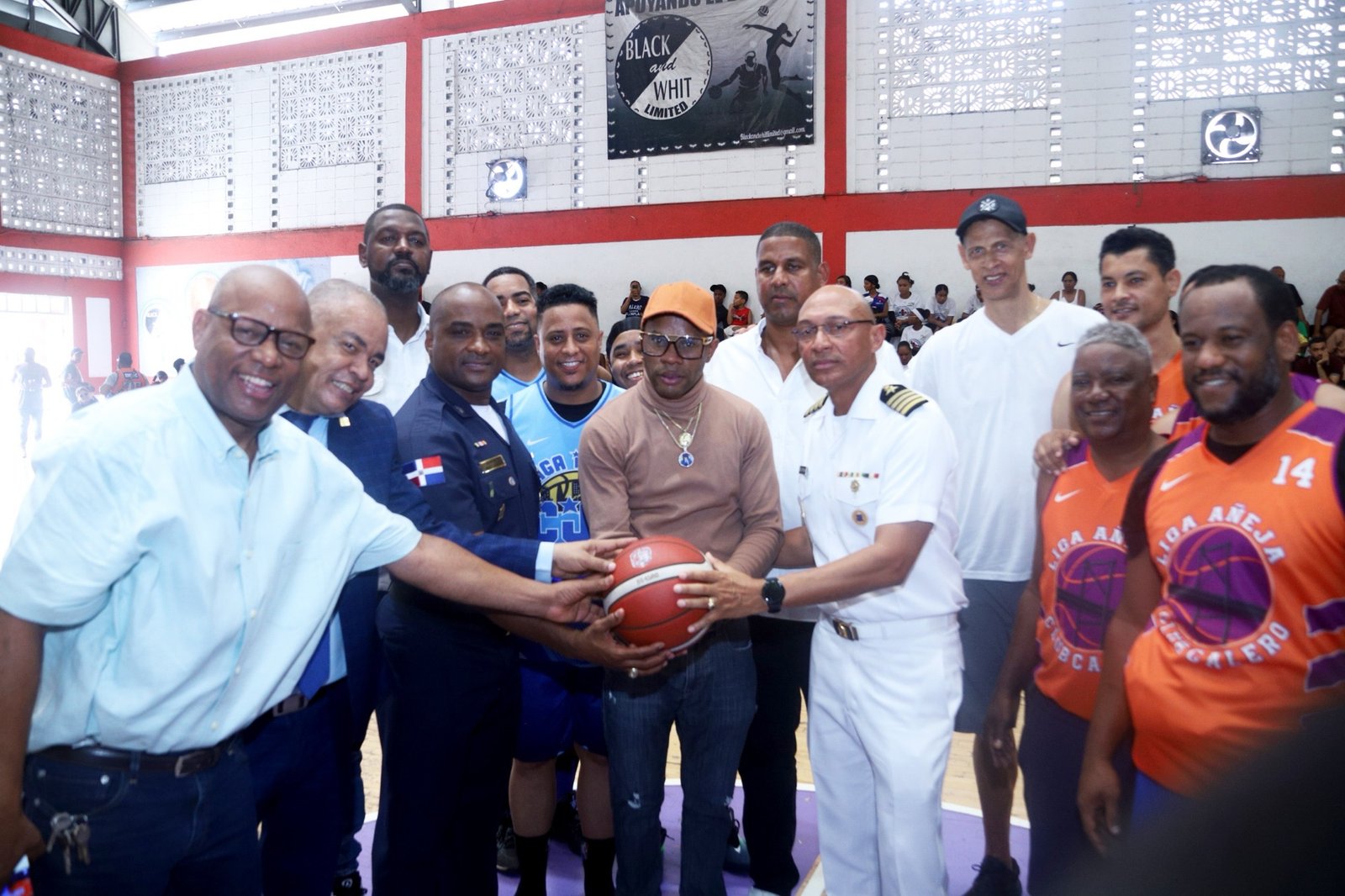 Club Deportivo y Cultural Calero celebra su 43 aniversario con gran encuentro deportivo y comunitario
